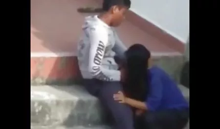 جوان آن کلیپ پورن عاشقانه را از هم جدا با بهتر