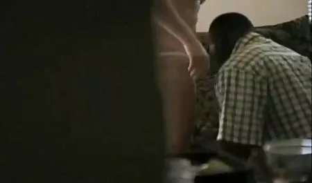 و یکدیگر کلیپ فیلم های پورن را نوازش