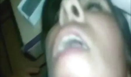 ساشا به ما کلیپ فیلم پورن یک بوسه!