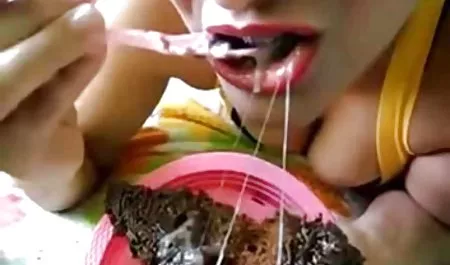 در طول جلسه, عشق, به نظر کلیپ سکسی پورن استار می رسد